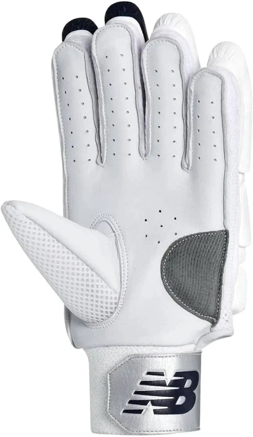 DC 10i Batting Gloves